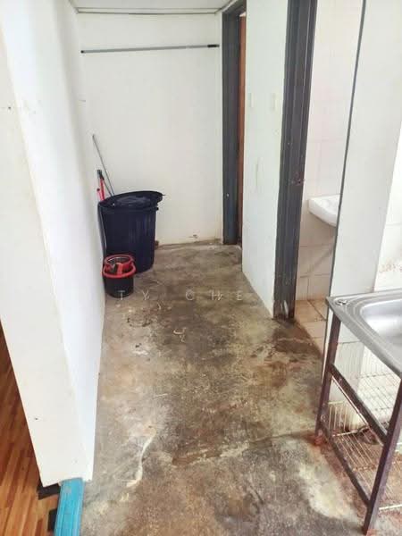 Shop / Office for Sale in Bandar Parklands (Klang) - TY Chew - Interior - PropertyGuru.com.my