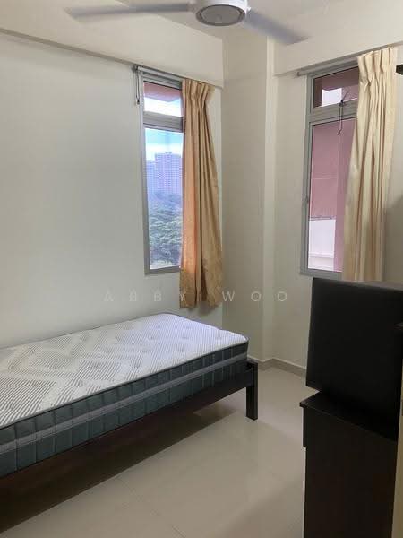 Kondominium untuk Disewa di Azuria Condominium - Abby Woo - PropertyGuru.com.my