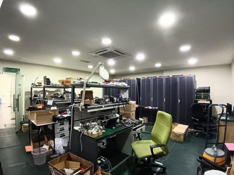 Shop for Sale in Wangsa Maju (Kuala Lumpur) - King Wha - Interior - PropertyGuru.com.my