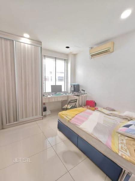 Rumah Berkembar untuk Dijual di Setia Damai (Setia Alam) - Loke . - Bedroom - PropertyGuru.com.my