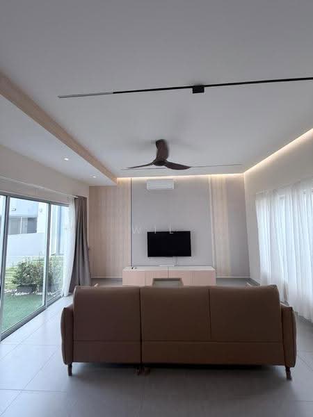 Rumah Teres 2-Tingkat untuk Disewa di Beranang (Selangor) - Wil Koh - Living Room - PropertyGuru.com.my