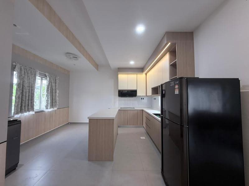 Rumah Teres 2-Tingkat untuk Disewa di Beranang (Selangor) - Wil Koh - Kitchen - PropertyGuru.com.my