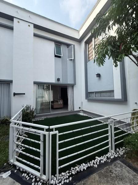 Rumah Teres 2-Tingkat untuk Disewa di Beranang (Selangor) - Wil Koh - Exterior - PropertyGuru.com.my