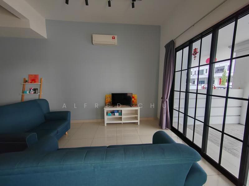 2-storey Terraced House for Rent in Seberang Perai (Penang) - Alfred Chua - Living Room - PropertyGuru.com.my