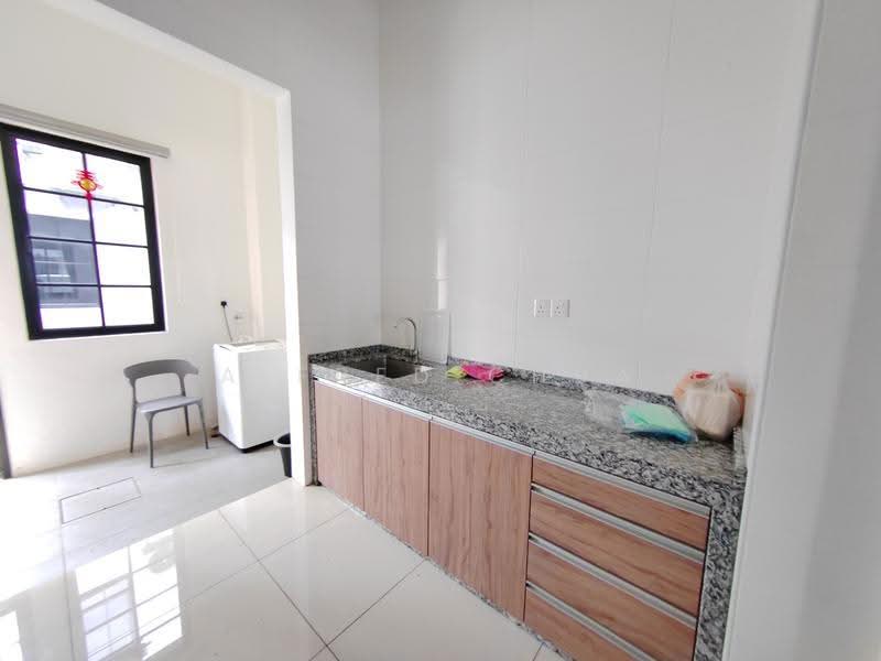 2-storey Terraced House for Rent in Seberang Perai (Penang) - Alfred Chua - Kitchen - PropertyGuru.com.my