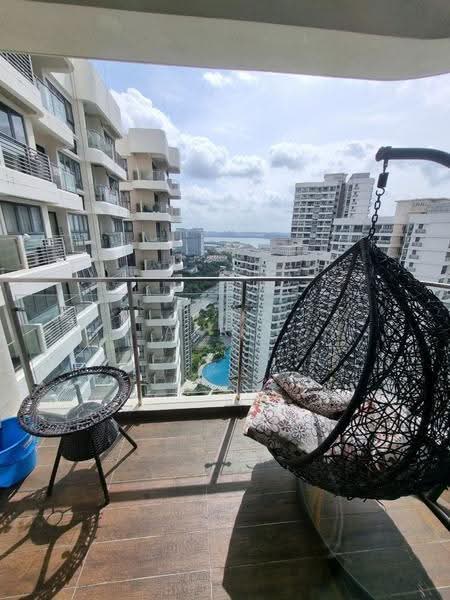 Kondominium untuk Disewa di Amberside @ Country Garden Danga Bay - April Chin - Balcony - PropertyGuru.com.my