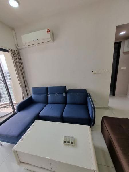 Kondominium untuk Disewa di Amberside @ Country Garden Danga Bay - April Chin - Living Room - PropertyGuru.com.my