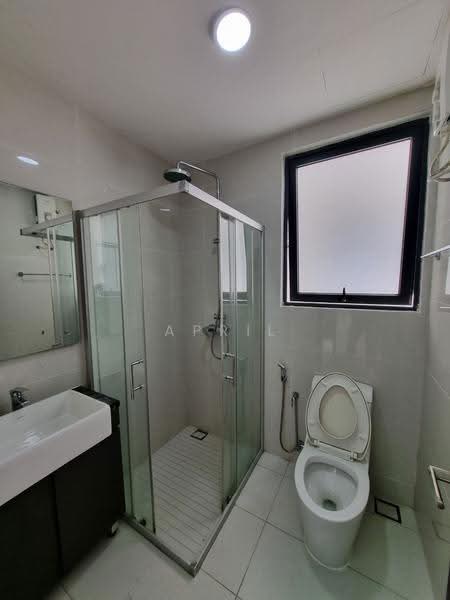 Kondominium untuk Disewa di Amberside @ Country Garden Danga Bay - April Chin - Bathroom - PropertyGuru.com.my