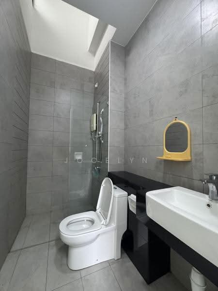 Rumah Teres untuk Dijual di Johor Bahru (Johor) - Jocelyn Onn - Bathroom - PropertyGuru.com.my
