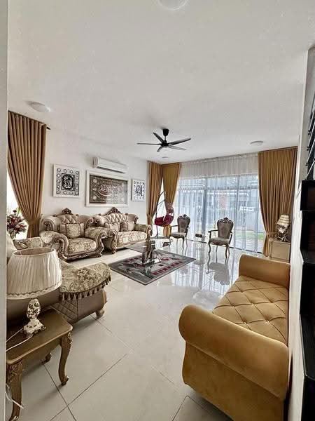 Bungalow House untuk Dijual di Sungai Petani (Kedah) - Adzura Zamedin - Living Room - PropertyGuru.com.my