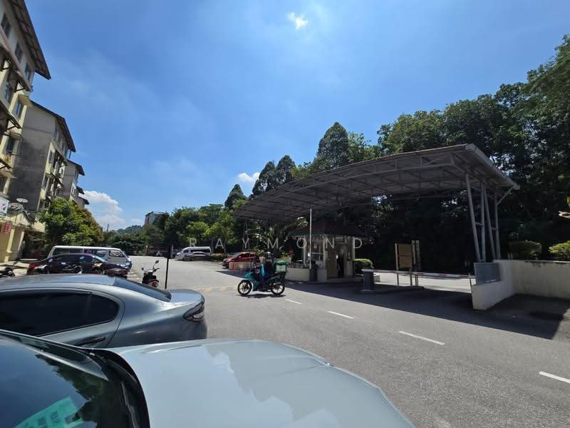 Pangsapuri untuk Disewa di Apartment Bayu - Raymond Siew - Exterior - PropertyGuru.com.my