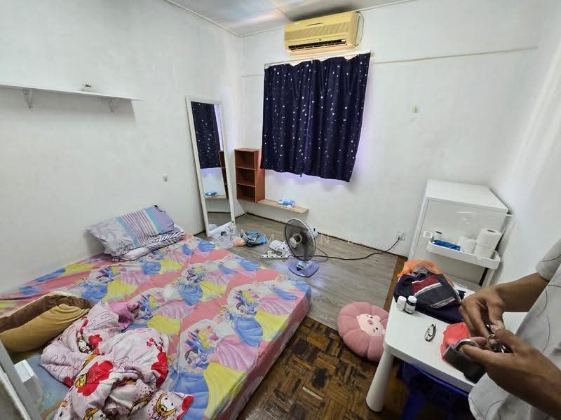Pangsapuri untuk Disewa di Apartment Bayu - Raymond Siew - Bedroom - PropertyGuru.com.my