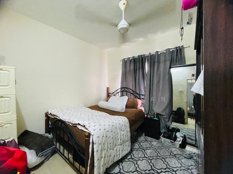 Apartment for Sale at Pangsapuri Sri Tanjung - Sariza Hartanah - Bedroom - PropertyGuru.com.my