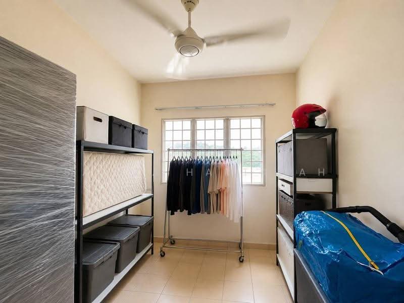 Apartment for Sale at Pangsapuri Sri Tanjung - Sariza Hartanah - Interior - PropertyGuru.com.my