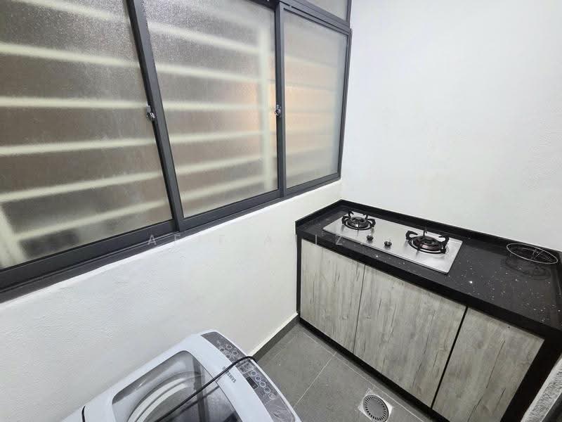 Service Residence for Rent at KL Traders Square - Afif Azizan - Kitchen - PropertyGuru.com.my