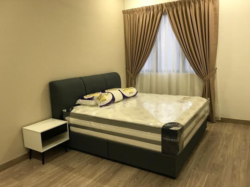 Service Residence for Rent at South View - Cliff Siow - Bedroom - PropertyGuru.com.my