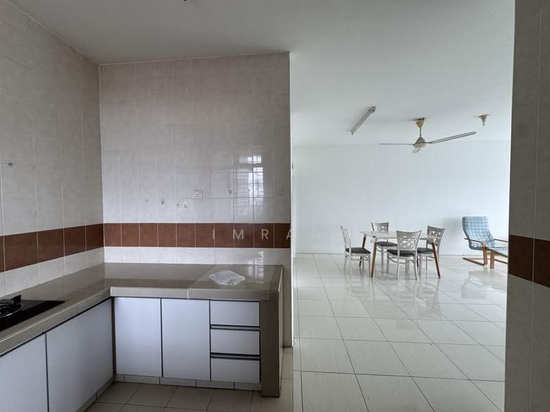 Pangsapuri untuk Dijual di Pangsapuri Anggun - Imran Ismadi - Kitchen - PropertyGuru.com.my