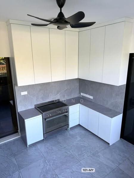 Semi-Detached House for Sale in Setia Alam (Selangor) - Adeline Foong - Kitchen - PropertyGuru.com.my