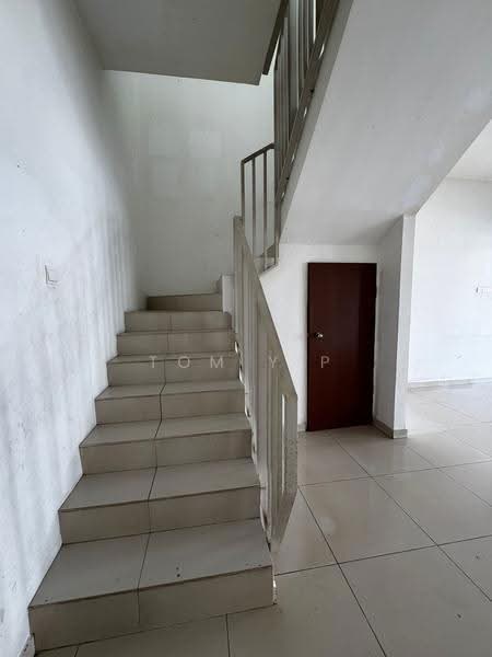 Rumah Teres 2-Tingkat untuk Dijual di Bandar Tasik Puteri (Rawang) - Tom Yip - Interior - PropertyGuru.com.my