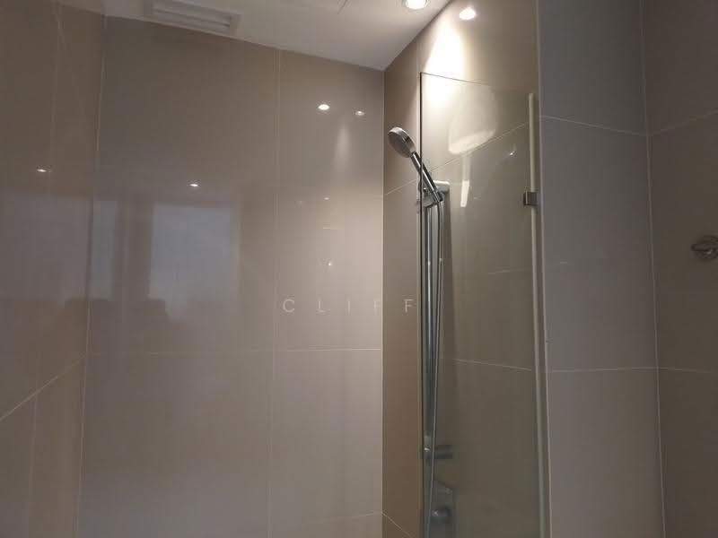 Kediaman Servis untuk Disewa di Southlink - Cliff Siow - Bathroom - PropertyGuru.com.my