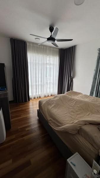 Kondominium untuk Disewa di Paraiso Residence @ The Earth - GAN WEY SAND - Bedroom - PropertyGuru.com.my