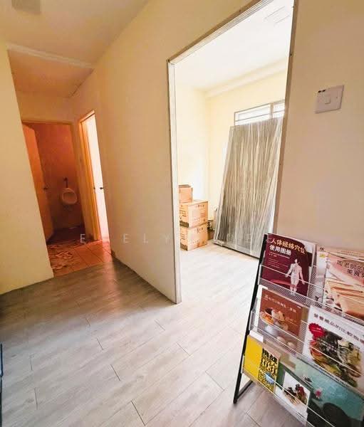Pejabat untuk Disewa di Laman Rimbunan (Kepong) - Evelyn Lee - Corridor - PropertyGuru.com.my