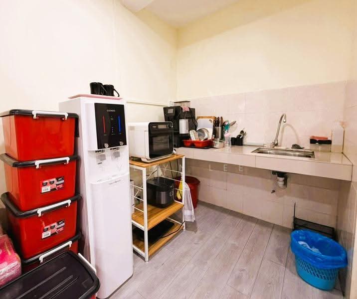 Pejabat untuk Disewa di Laman Rimbunan (Kepong) - Evelyn Lee - Kitchen - PropertyGuru.com.my