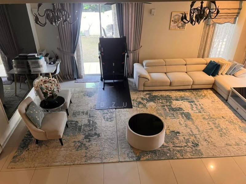 Rumah Teres 3-Tingkat untuk Dijual di Bandar Teknologi Kajang (Kajang) - Adzura Zamedin - Living Room - PropertyGuru.com.my