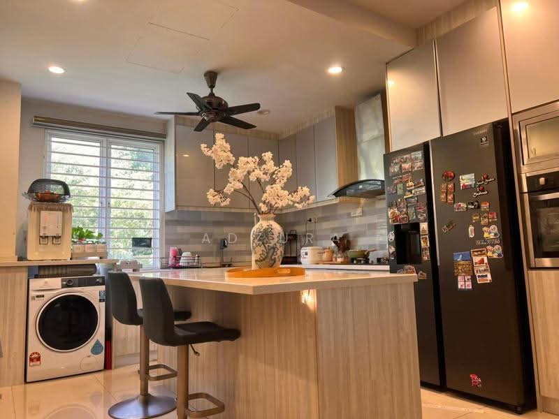 Rumah Teres 3-Tingkat untuk Dijual di Bandar Teknologi Kajang (Kajang) - Adzura Zamedin - Kitchen - PropertyGuru.com.my