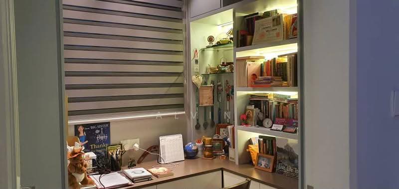 Service Residence for Rent at Skyluxe On The Park Bukit Jalil - Alvin Sow - Study - PropertyGuru.com.my