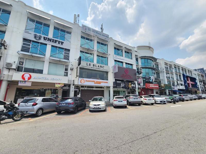 Kedai untuk Disewa di Bandar Puteri Puchong (Puchong) - Steven Tan - Exterior - PropertyGuru.com.my