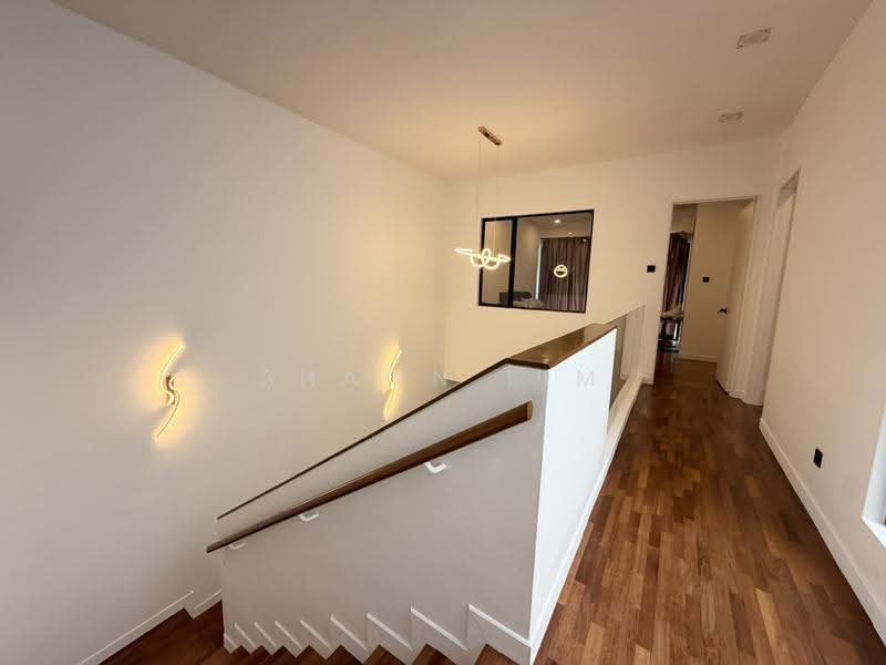 Rumah Teres 2-Tingkat untuk Dijual di Bandar Sungai Long (Selangor) - Shawn Lim - Corridor - PropertyGuru.com.my