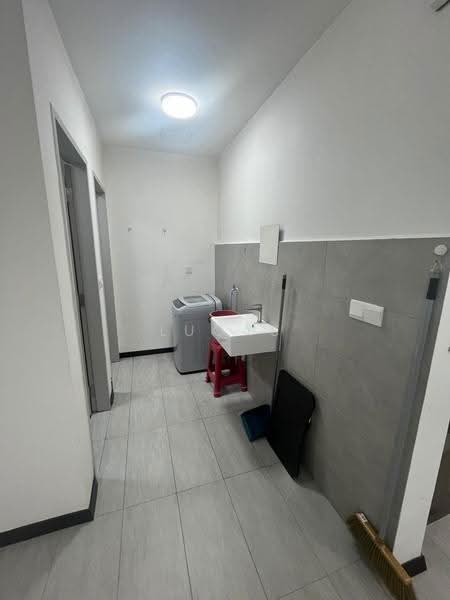 Kediaman Servis untuk Disewa di Sensasi @ Utropolis - Lucas Tan - Corridor - PropertyGuru.com.my