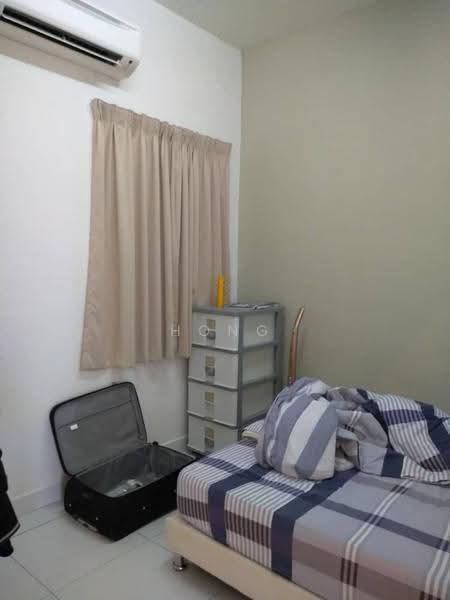 Kondominium untuk Disewa di Elit Heights @ Bayan City - Hong . - Bedroom - PropertyGuru.com.my