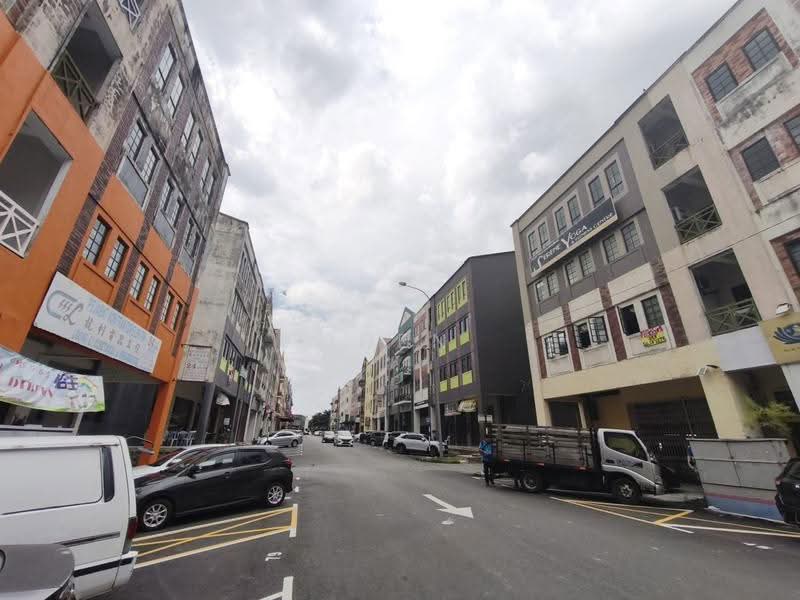 Shop / Office for Sale in Bandar Indahpura (Kulai) - Iden Tan - Exterior - PropertyGuru.com.my