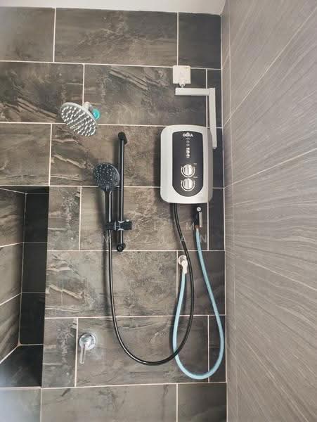 Rumah Teres 2-Tingkat untuk Disewa di Sunsuria City (Dengkil) - Halim Mazlan - Bathroom - PropertyGuru.com.my