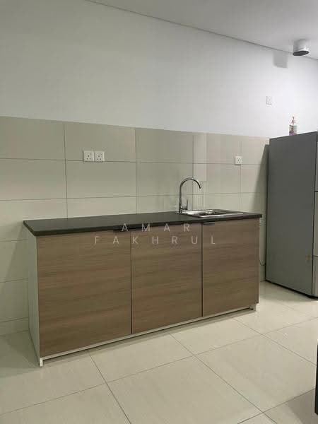 Kondominium untuk Dijual di One Cochrane Residence - Amar Fakhrul - Kitchen - PropertyGuru.com.my
