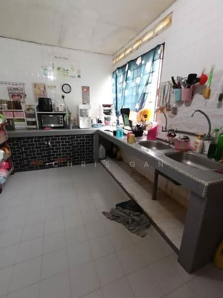 1-storey Terraced House for Sale in Air Putih (Kuantan) - Chris Gan - Kitchen - PropertyGuru.com.my