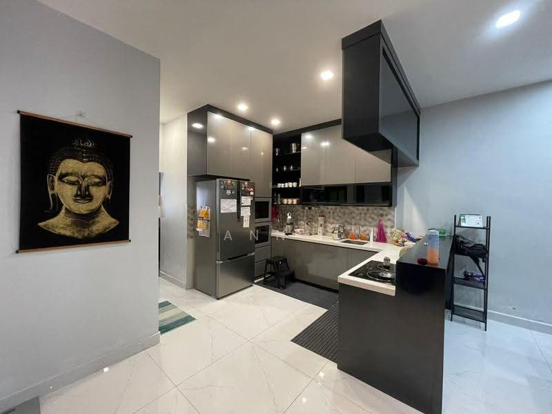 Cluster House for Sale in Taman Nusa Sentral (Iskandar Puteri (Nusajaya)) - Anna Woon - Kitchen - PropertyGuru.com.my