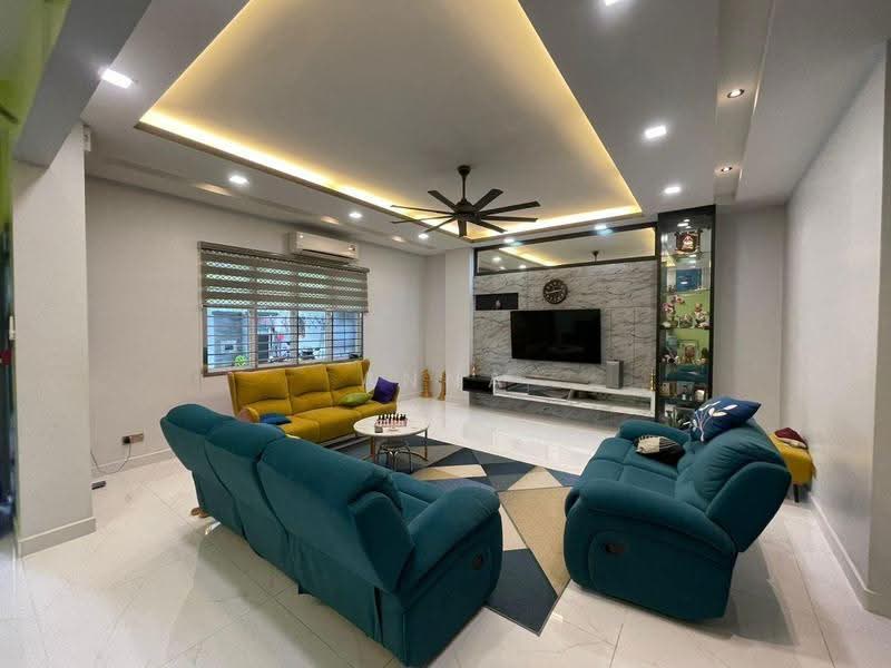 Cluster House for Sale in Taman Nusa Sentral (Iskandar Puteri (Nusajaya)) - Anna Woon - Living Room - PropertyGuru.com.my