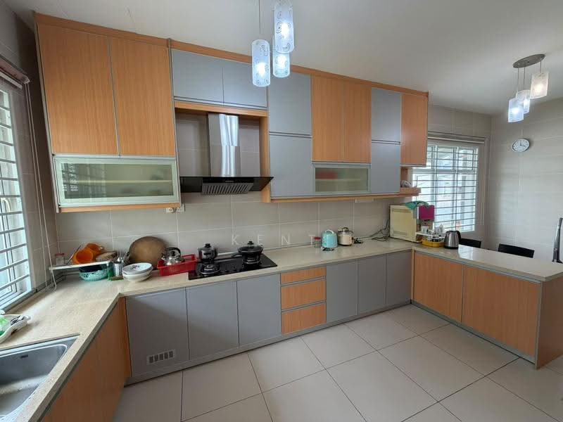 Rumah Berkembar untuk Dijual di Seksyen U10 (Shah Alam) - Kent Chong - Kitchen - PropertyGuru.com.my