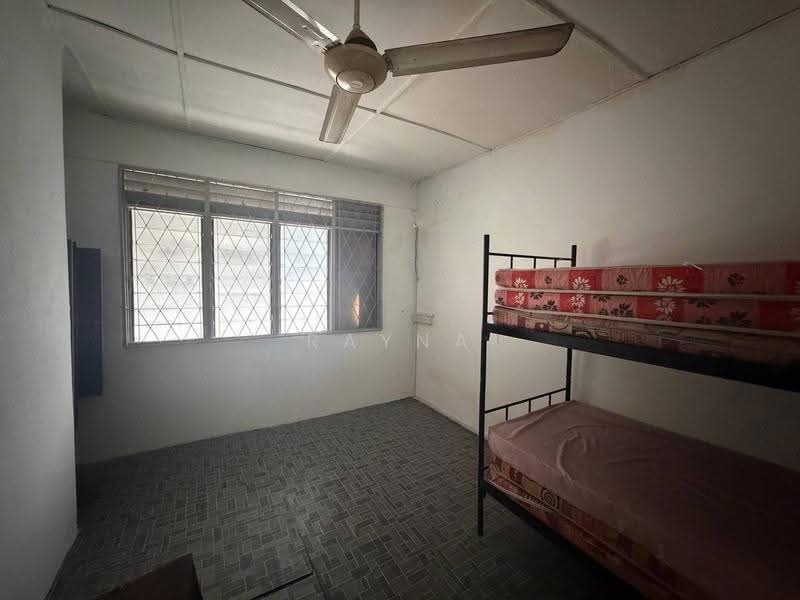 Rumah Teres 2-Tingkat untuk Dijual di Taman Johor Jaya (Johor Bahru) - Rayna Pang - Bedroom - PropertyGuru.com.my