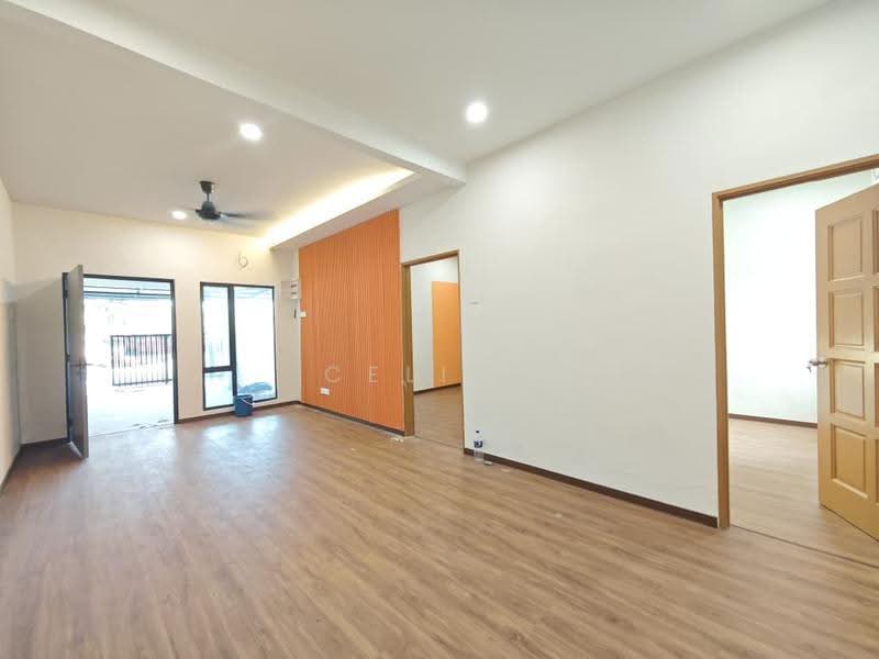 Rumah Teres 1-Tingkat untuk Dijual di Melaka City (Melaka) - Celine Chen - Living Room - PropertyGuru.com.my