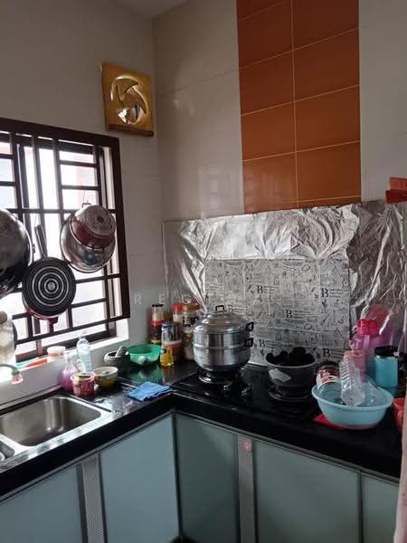 1-storey Terraced House for Sale in Taman Jaya Mas (Skudai) - Regina Khor - Kitchen - PropertyGuru.com.my