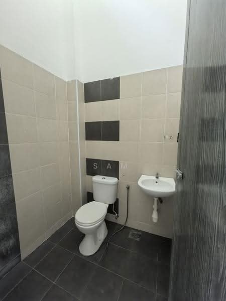 Terraced House for Sale in Bandar Lahat Baru (Lahat) - Sam . - PropertyGuru.com.my