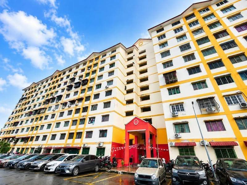 Apartment for Sale at Pangsapuri Sri Tanjung - Sariza Hartanah - Exterior - PropertyGuru.com.my