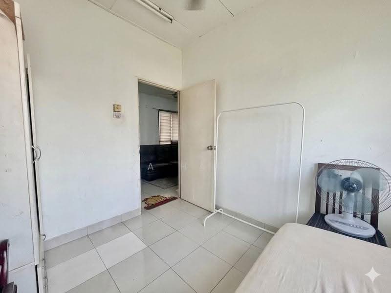 Apartment for Sale at Pangsapuri Sri Tanjung - Sariza Hartanah - Interior - PropertyGuru.com.my