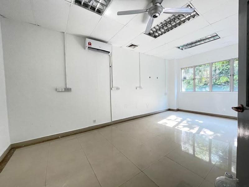 Shop / Office for Rent in Rawang (Selangor) - Shirly Ng - Interior - PropertyGuru.com.my