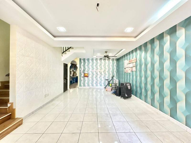 3-storey Terraced House for Sale in Seksyen U5 (Shah Alam) - Norhafiz Bin Mohd Nor - Living Room - PropertyGuru.com.my