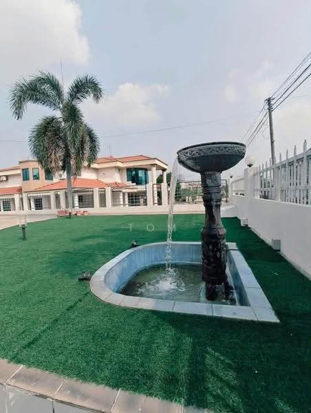 Semi-Detached House for Sale in Taman Eng Ann (Klang) - Tom Lee - Exterior - PropertyGuru.com.my